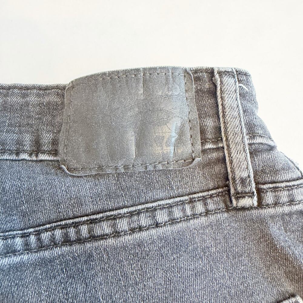 Levis Jeans Womens 27 Black Skinny Distressed 721 High Rise Stretch (A0132) - Picture 8 of 9